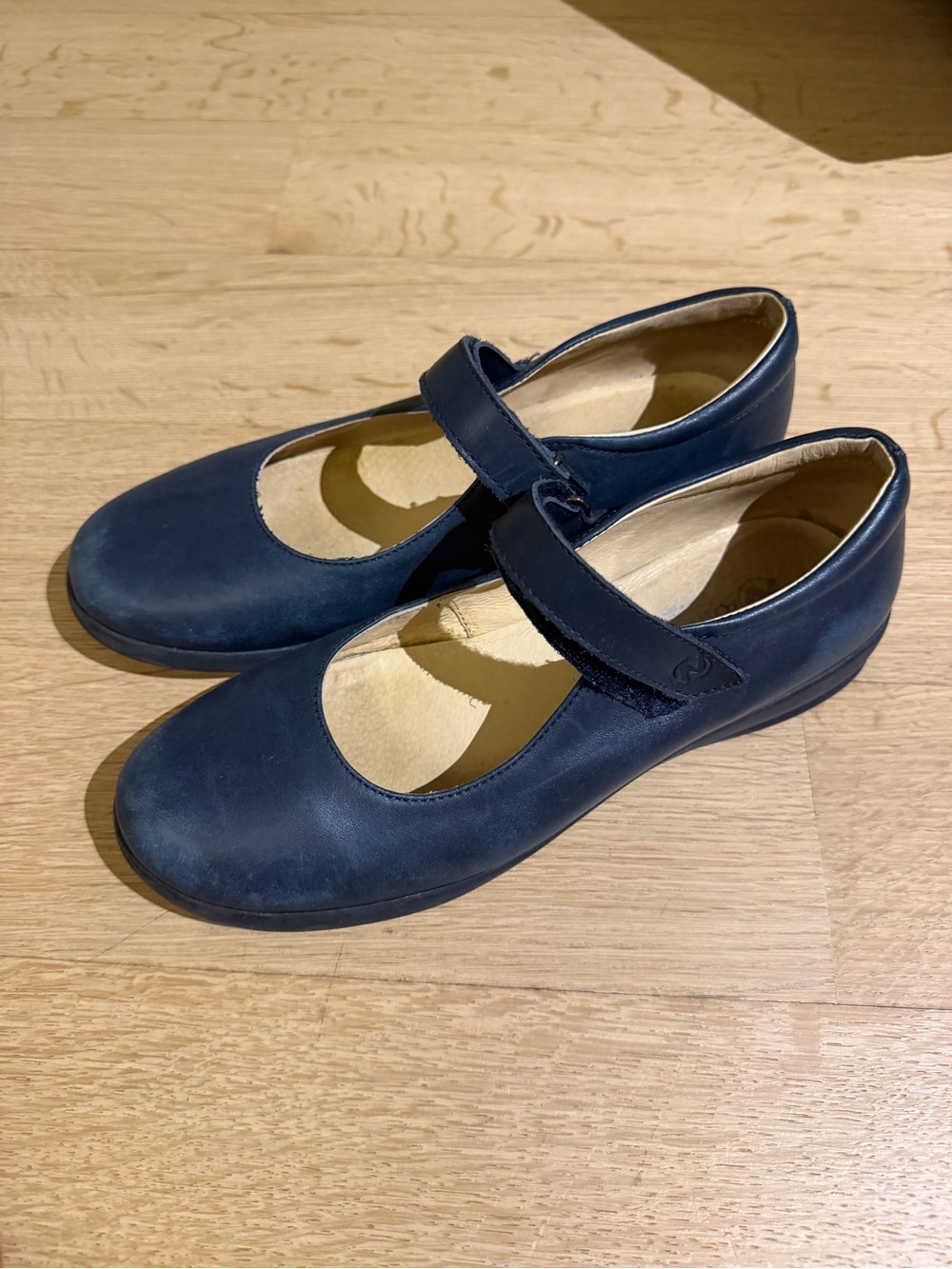 Naturino size 36 Girls Navy Mary Jane School Shoes